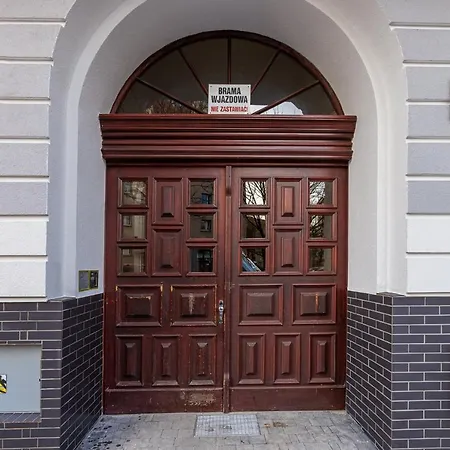 Margi Absynth Large & Comfy דירה שצ'צ'ין